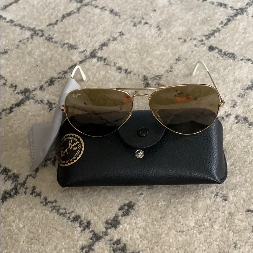 Authentic rare white grips rayban aviators